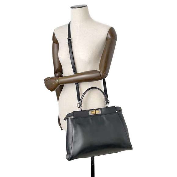 Fendi Handbag Peekaboo Regular Shoulder Bag Black - Picture 5 of 16